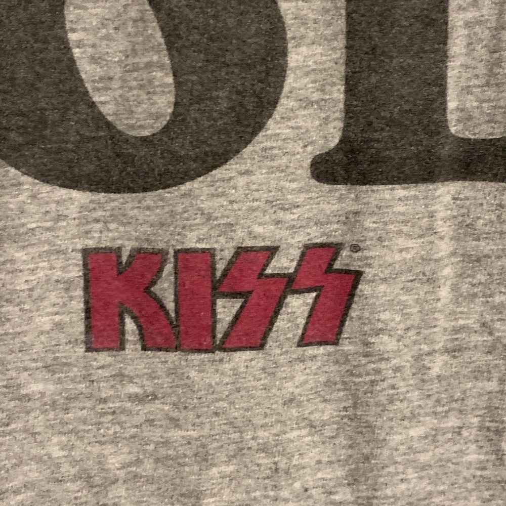 KISS World Tour 1977 I Wanna Rock & Roll Men's Graphic T-shirt size XL - Picture 4 of 6